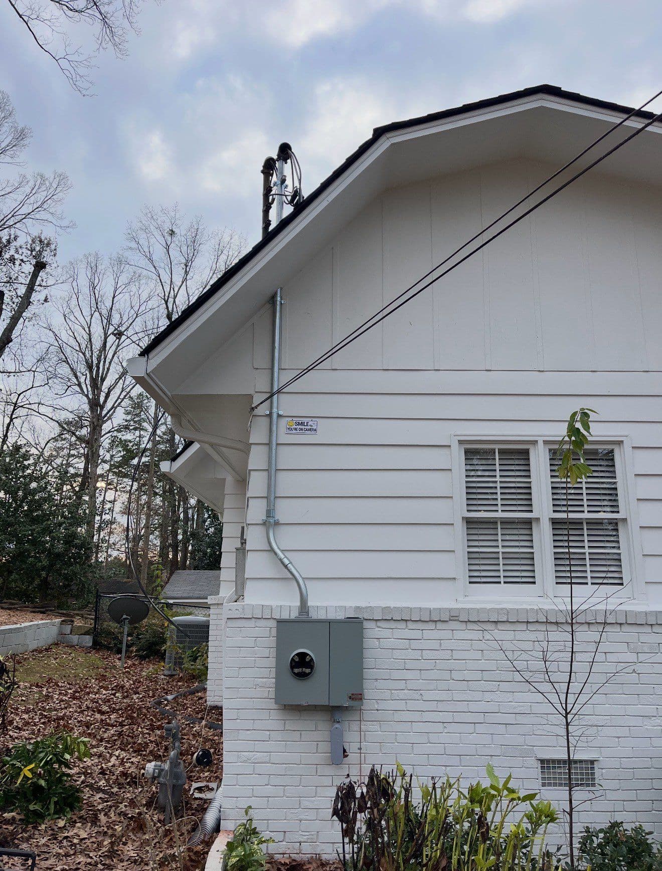 Modern Electrical System Upgrade in a 1950s Home image